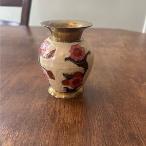 Vintage Solid Brass Enameled Cream and Gold Floral Accent Vase Hand Painted‎